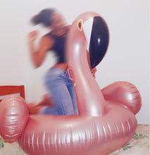 Charger l'image dans la galerie, Flotte Flamant | Matelas Gonflable Aquatique